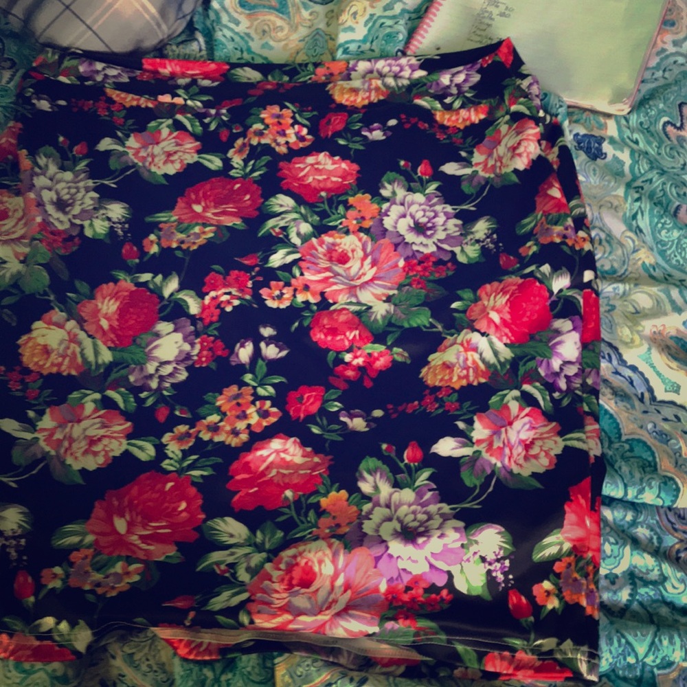 Dainty Jewell swim/ athletic skirt